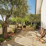Tatil Evi Mistral By Interhome