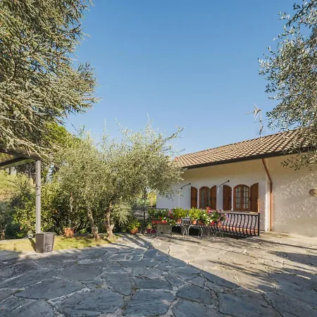 Casa vacanze Mistral By Interhome Corsanico-Bargecchia